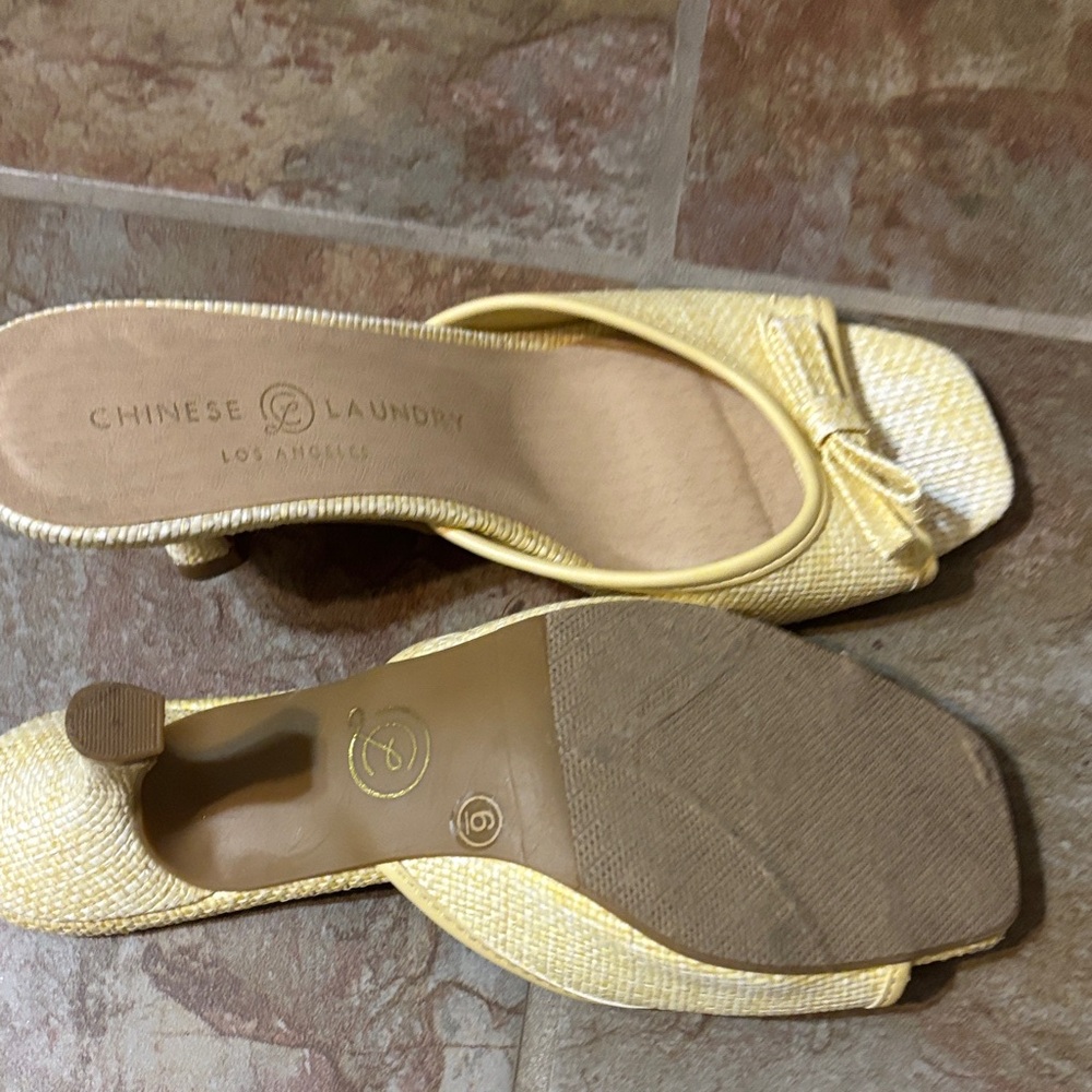 Chinese Laundry Light Yellow Heels